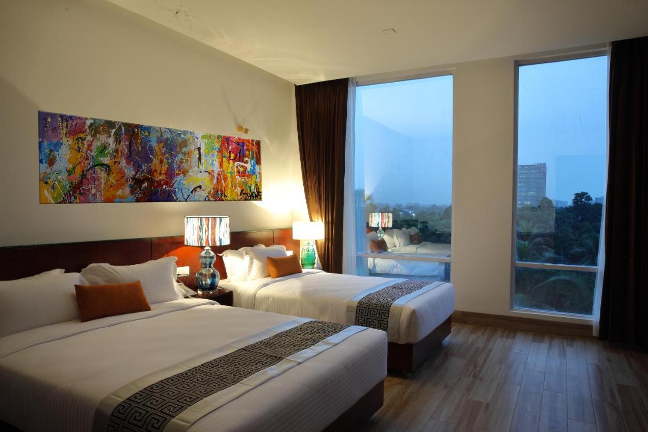 Empyrean Dhaka City Centre Exterior photo