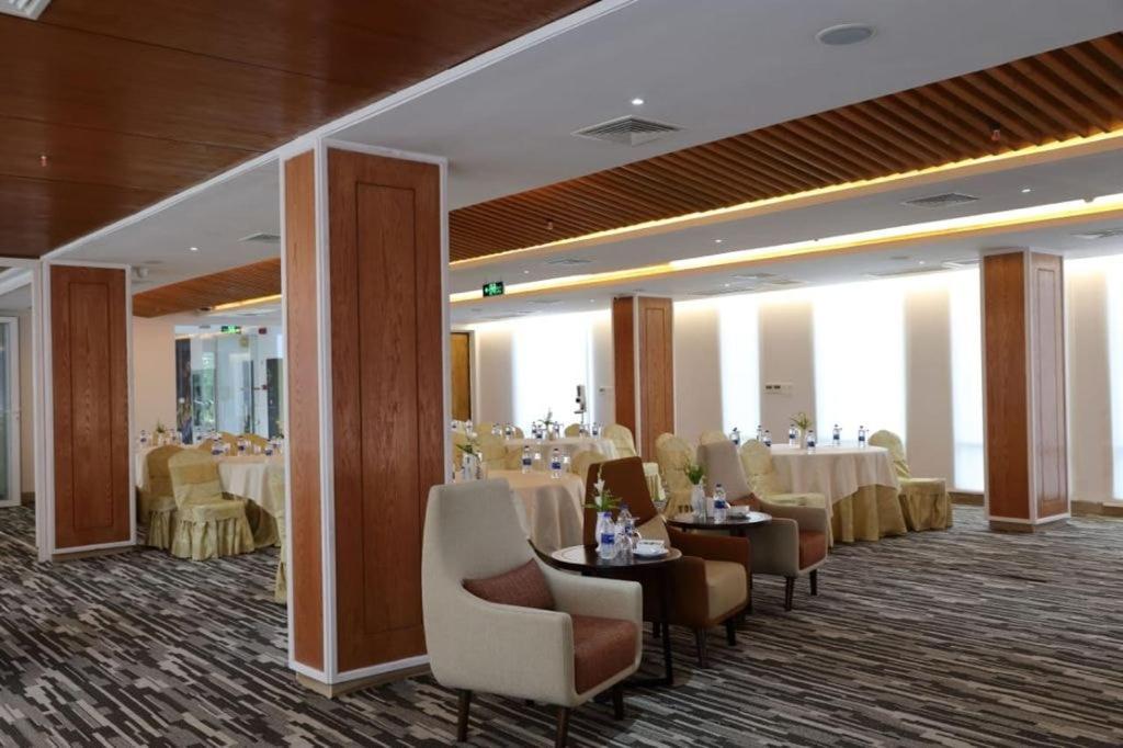 Empyrean Dhaka City Centre Exterior photo